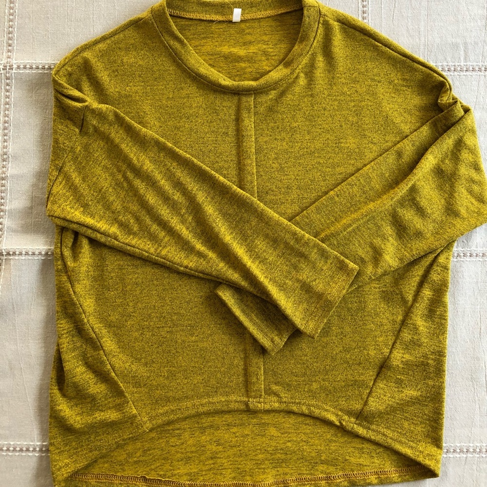 Yellow long sleeve shirt